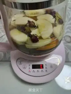 Make Apple rose tea step 4