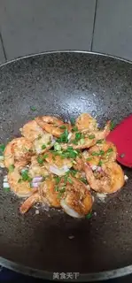 Make Dry garlic shrimp step 11