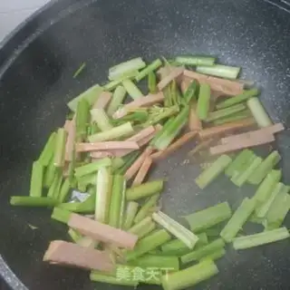 Make Lunch celery step 8