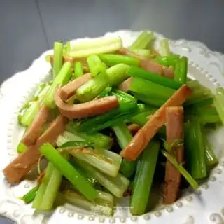 Make Lunch celery step 9