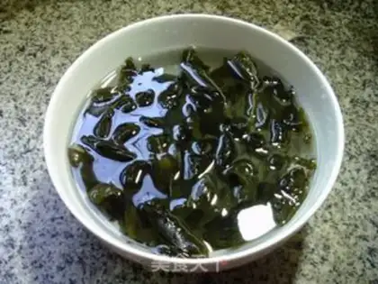 Make Clothes and broccoli step 1