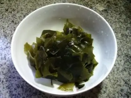 Make Clothes and broccoli step 3