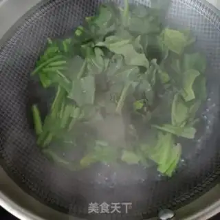 Make Fried omelet with spinach step 0