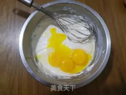 Make Yogurt cake step 4