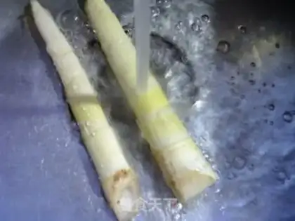 Make The pickle thunder boils round clams and prawns step 1