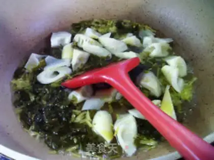 Make The pickle thunder boils round clams and prawns step 5