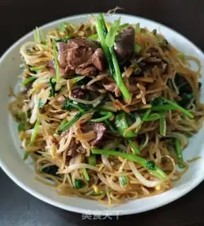Make Chicken soybean sprouts and tweezers step 9