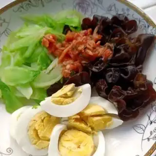 Make Wood egg gravy step 8