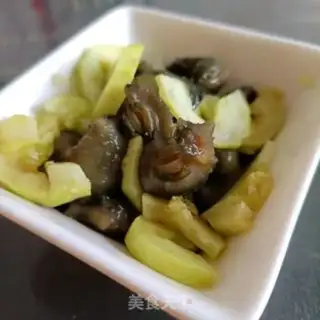 Make White jade cucumbers with sea cucumber step 11