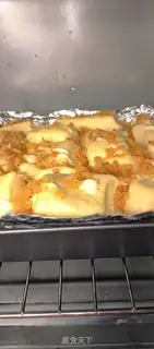 Make The hand tore the meat and bread step 7