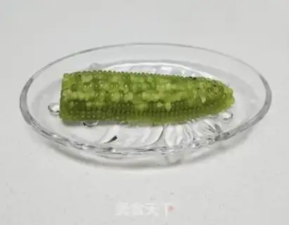 Make Creative Emerald Corn Piggy Frozen step 6