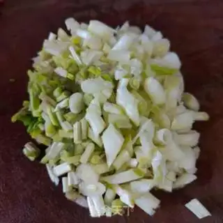 Make Scrambled green beans step 1