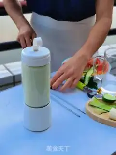 Make cucumber banana lamb milk step 1