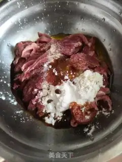Make The lamb fried onions step 1