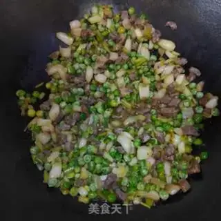Make Scrambled green beans step 10