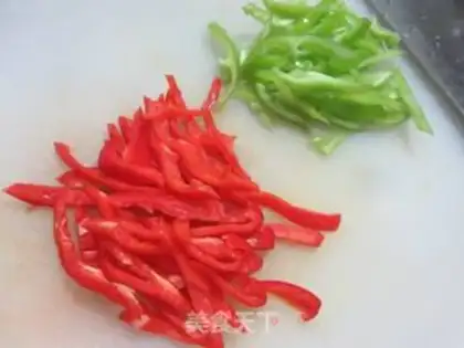 Make Cream peppers, scrawny sauce step 1