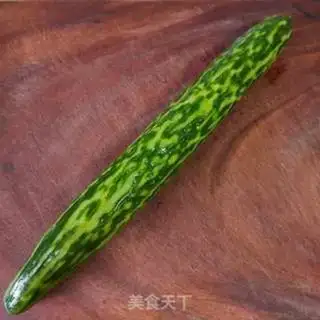 Make cucumber fried eggs step 2