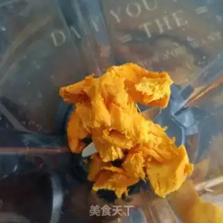 Make Egg yogurt shake step 1
