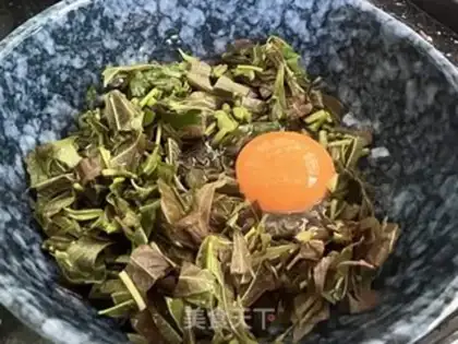 Make Scrambled eggs step 0