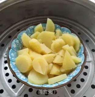 Make Cheese mashed potatoes step 0