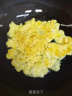 Make Fresh lilies for eggs step 3