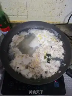 Make Shrimp eggs, purple soup step 2