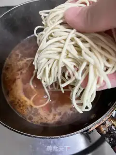 Make Tomato beef noodles step 13