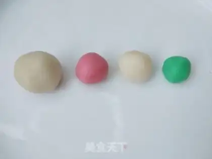 Make Chinese tea and fruit step 2