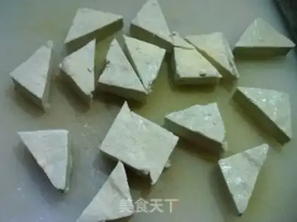 Make Skinny peppers fried tofu step 2