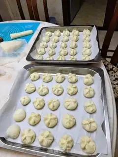 Make Fresh meat buns step 5