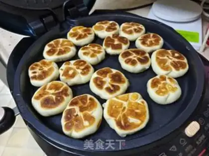 Make Fresh meat buns step 7