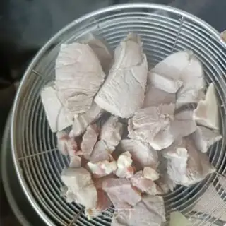 Make Golden ham and plum stew step 6