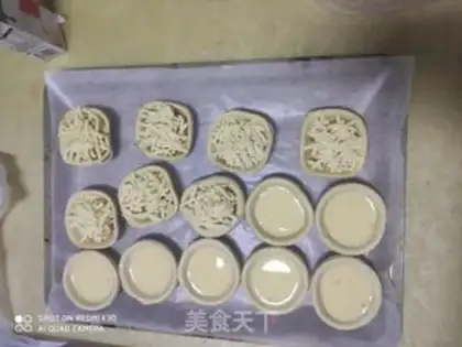 Make Eggsticks and banana cheese tappy step 3