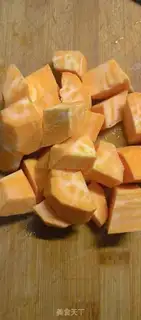 Make Pyramid rice soup and chowder soup step 0