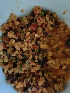 Make Meat sauce noodles step 1