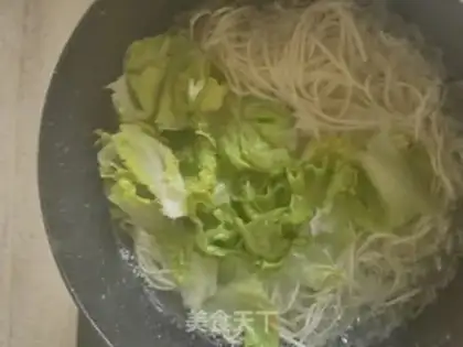 Make Meat sauce noodles step 3