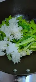 Make The celery celery step 3