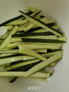 Make Peaprika cucumber step 3