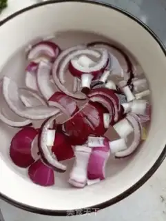 Make Cucumber onion abalone step 1