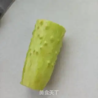 Make White jade cucumber with eggs step 0