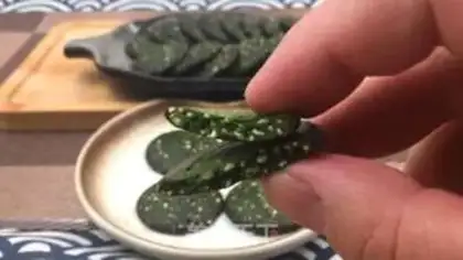 Make Tea sesame pretzels step 12