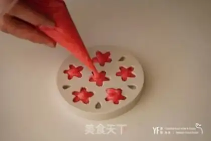 Make Cream of butter and cherry step 1