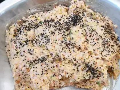 Make Rice and vegetable balls step 3