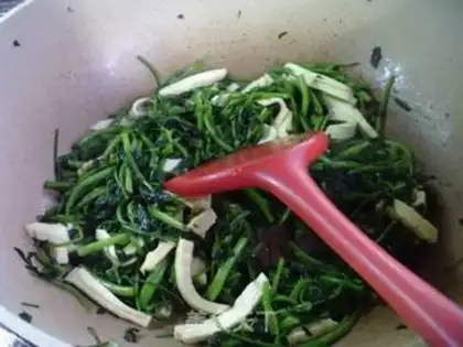 Make Big white dry weed seeds step 9