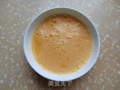 Make Mustard soy-dried eggs step 1
