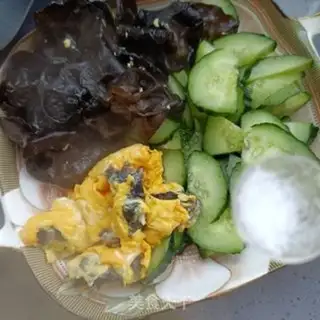 Make The cucumber mollusk step 11