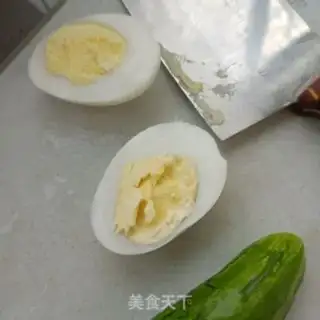 Make cucumbers with goose eggs step 1