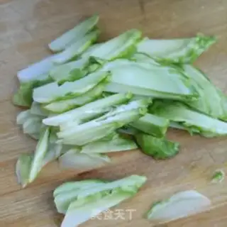 Make Shrimp and sea cucumber step 1