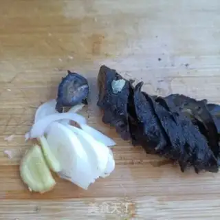 Make Shrimp and sea cucumber step 3