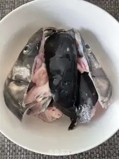 Make Dried fish head step 2